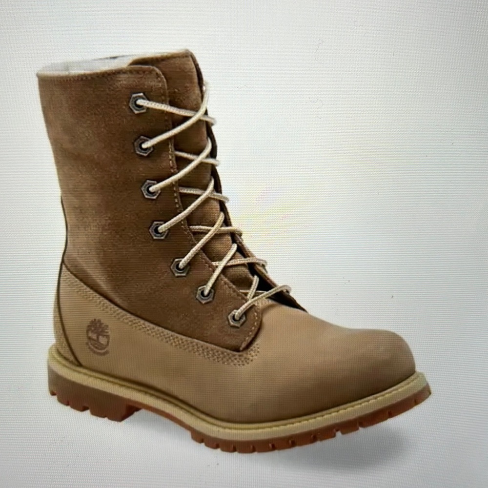 NWOBOX Timberland 6.5” Waterproof Faux Fur Lined Boot 🥾